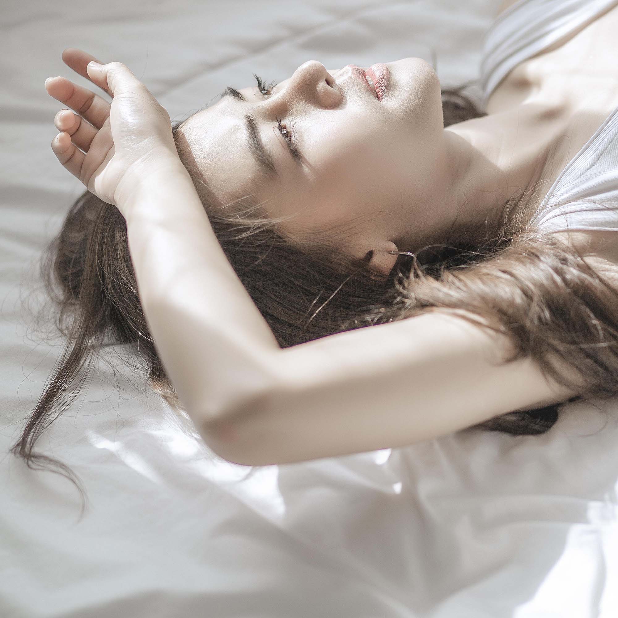 告別「睡不好」的惡性循環！中醫師都在談的情緒性失眠與心神不寧，3招找回身心平衡