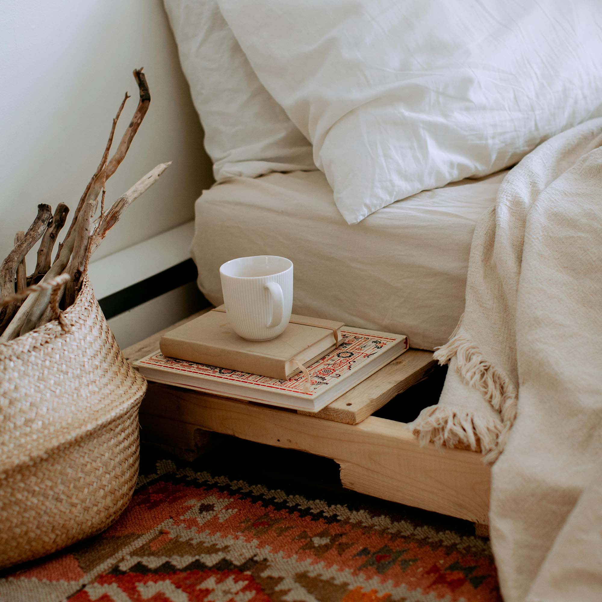 【健康百科】經期怕冷、手腳冰冷？莊靜芬醫師教妳冬季生理期的「暖體管理術」